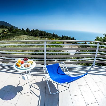 Hotel Beatrice Сіроло Екстер'єр фото